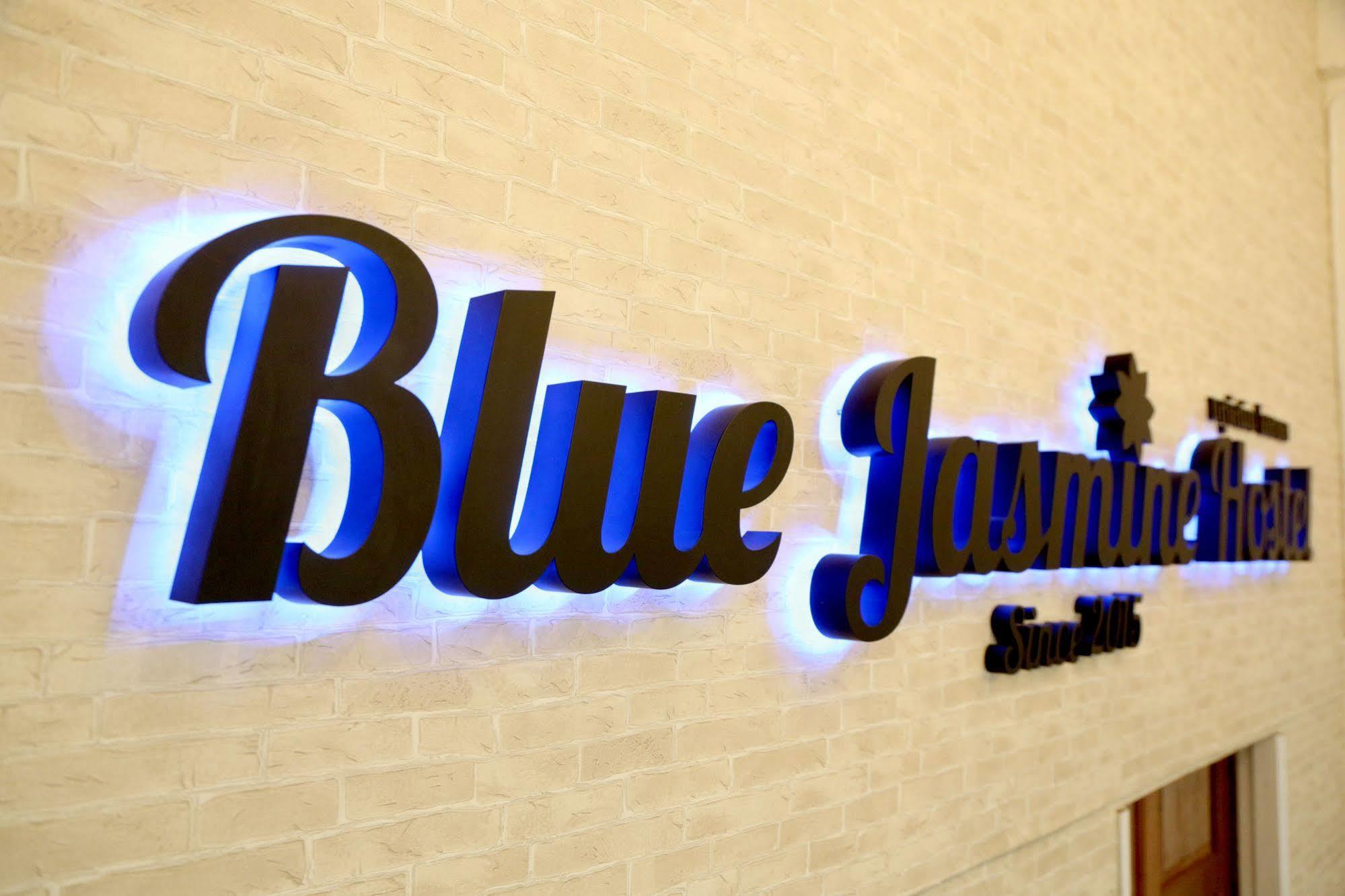 Blue Jasmine Hostel กรุงเทพมหานคร ภายนอก รูปภาพ