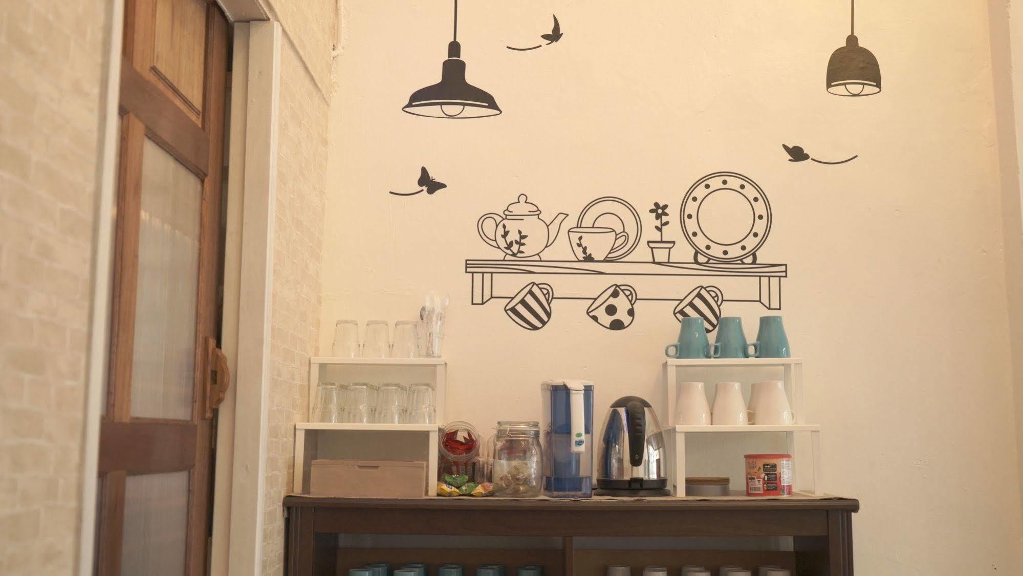Blue Jasmine Hostel กรุงเทพมหานคร ภายนอก รูปภาพ
